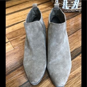 Croma vintage inspired boots